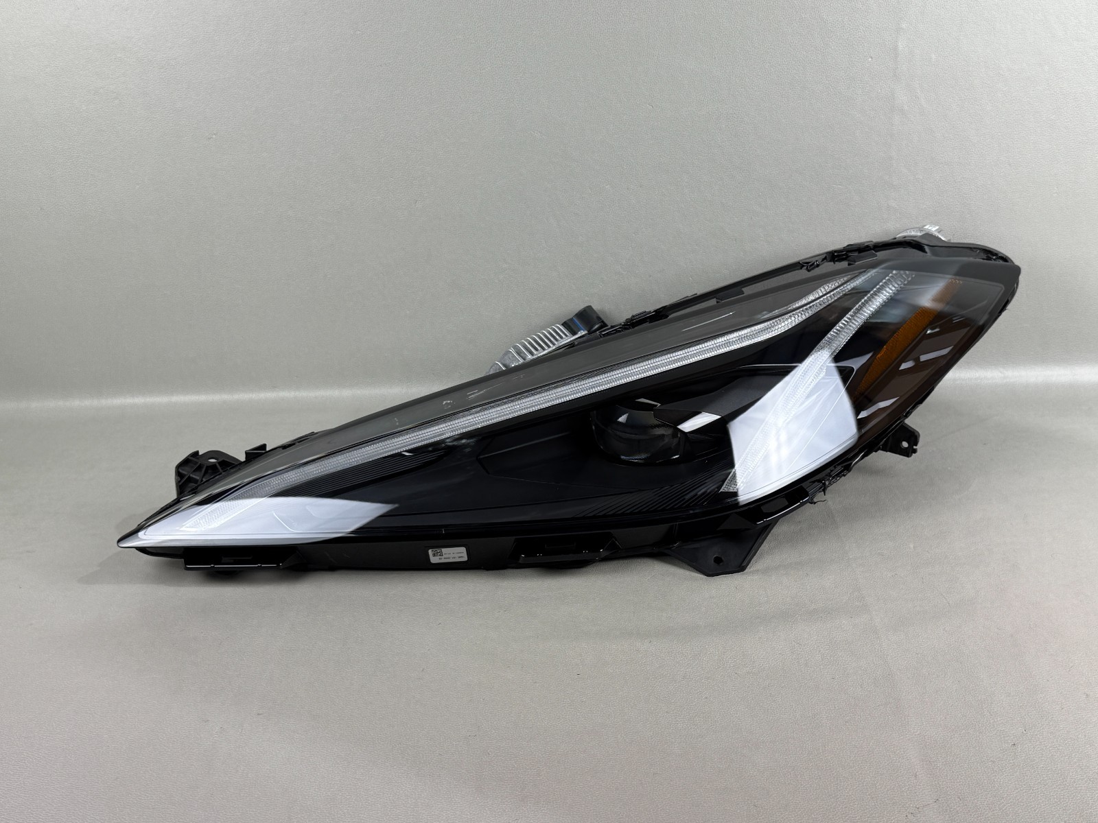 Nice 2020-2024 Corvette C8 Front Left LH Side LED Headlight OEM