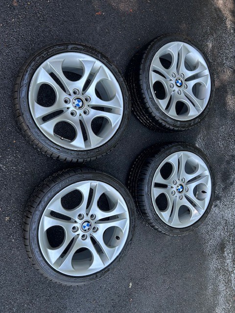 2003-2008 BMW Z4 Wheels and Tires 2003-2008 BMW Z4 Wheels and Tires