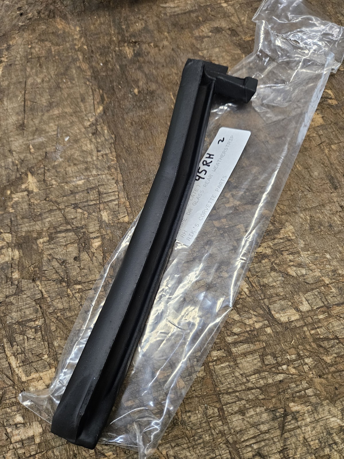 69 Mid-Late 1969 Corvette Coupe RH Vert Window Door Glass Rear Weatherstrip Seal 69 Mid-Late 1969 Corvette Coupe RH Vert Window Door Glass Rear Weatherstrip Seal
