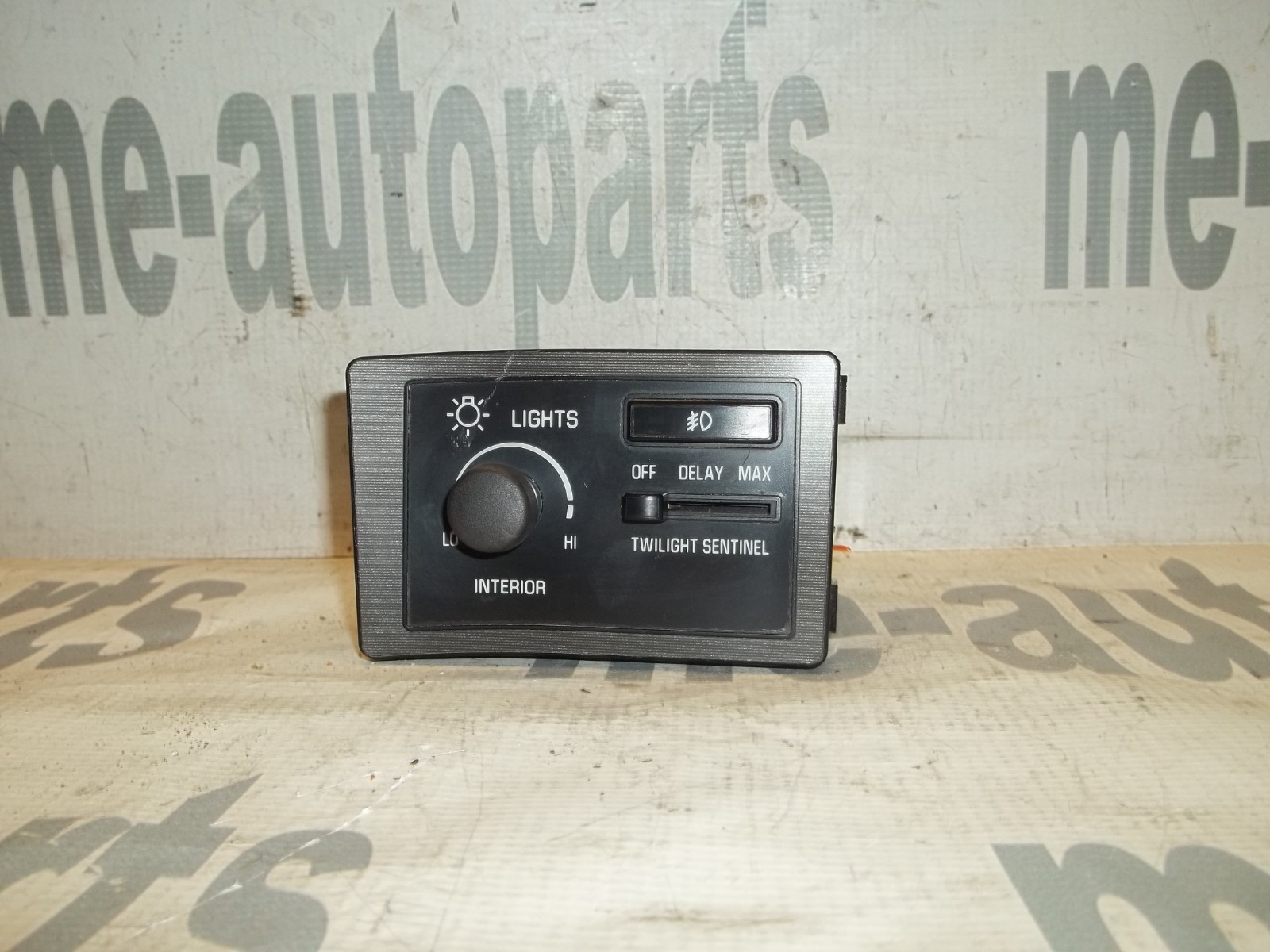 1992-1995 Cadillac Seville Eldorado Headlight Headlamp Head Light Switch w/ Fog