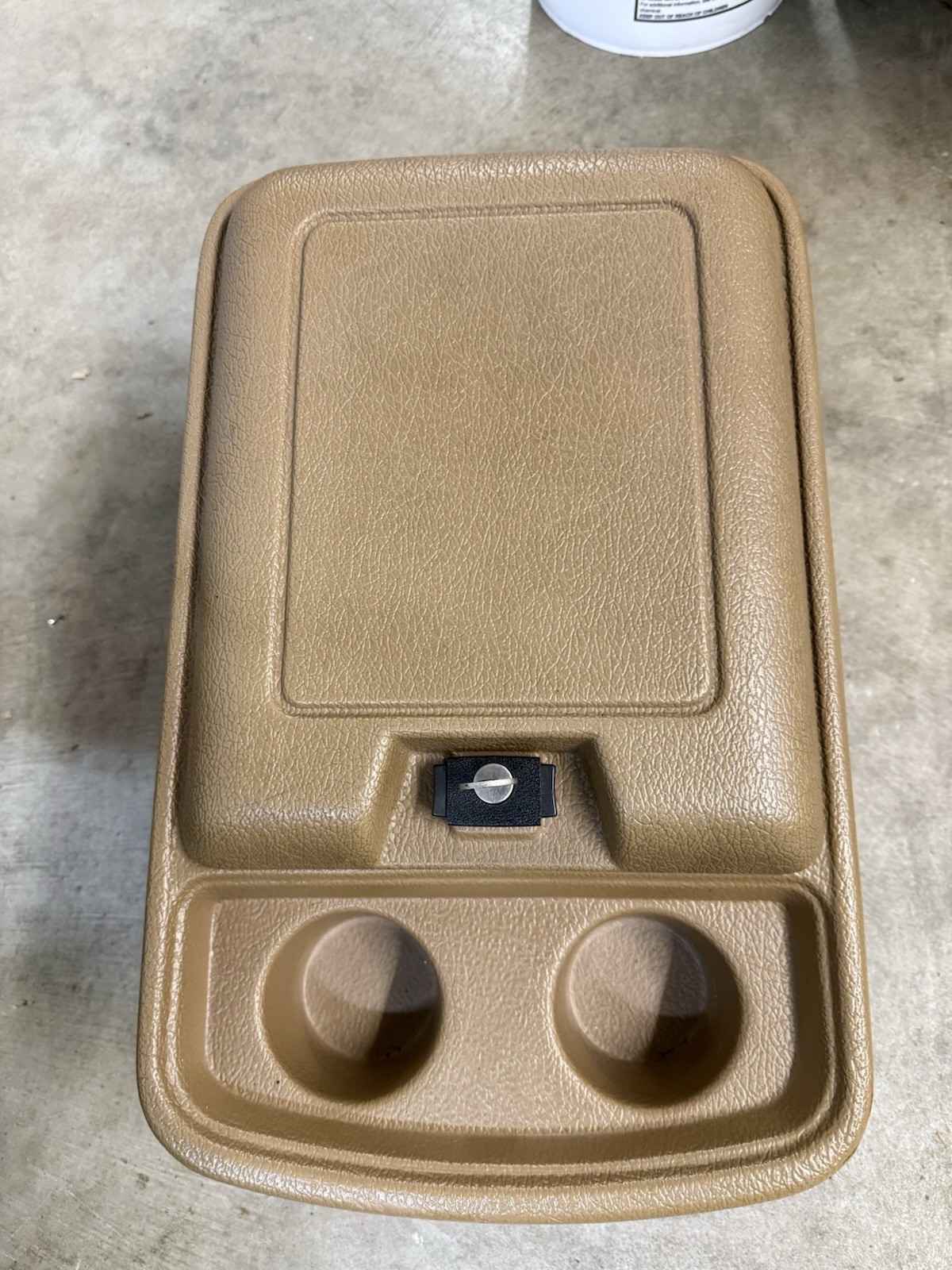 78-91 1978-1991 Ford Truck Bronco Center Console W/keyed Latch Tan