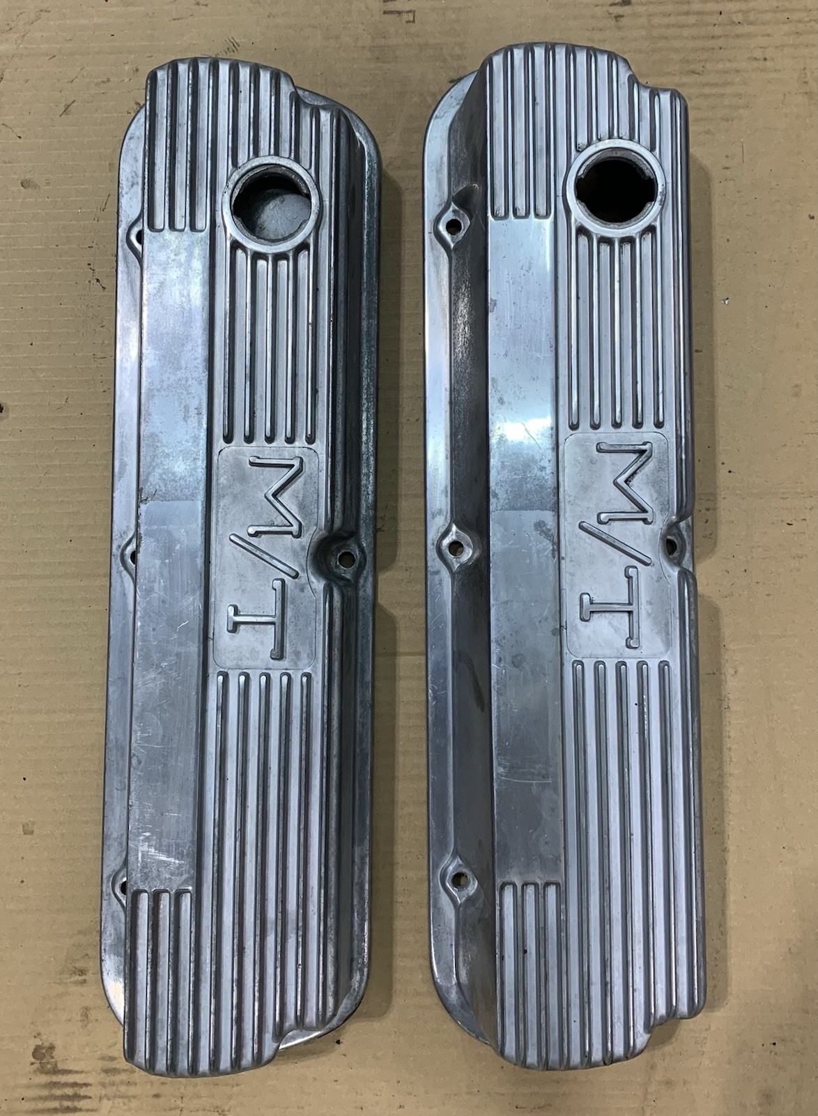 Mickey Thompson Cast Aluminum Ford Valve Covers M/T 302 351w SBF 5.0 Vintage Mickey Thompson Cast Aluminum Ford Valve Covers M/T 302 351w SBF 5.0 Vintage