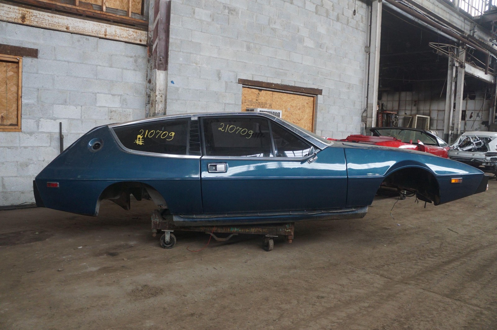 Local Pickup Only Complete Shooting Brake Hatchback Body Shell Lotus Elite 1976