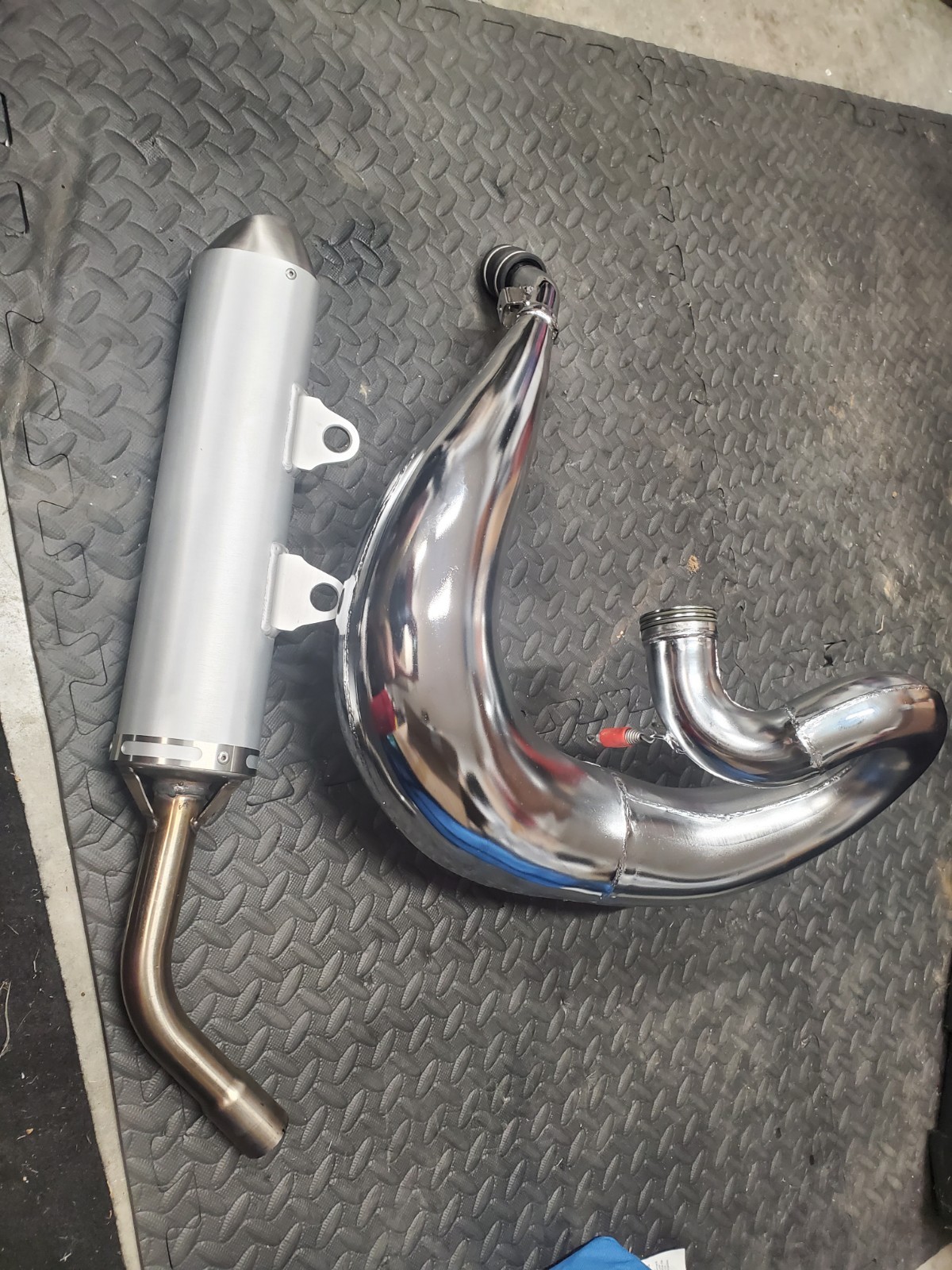 2025 Beta 300rx Stock Exhaust System