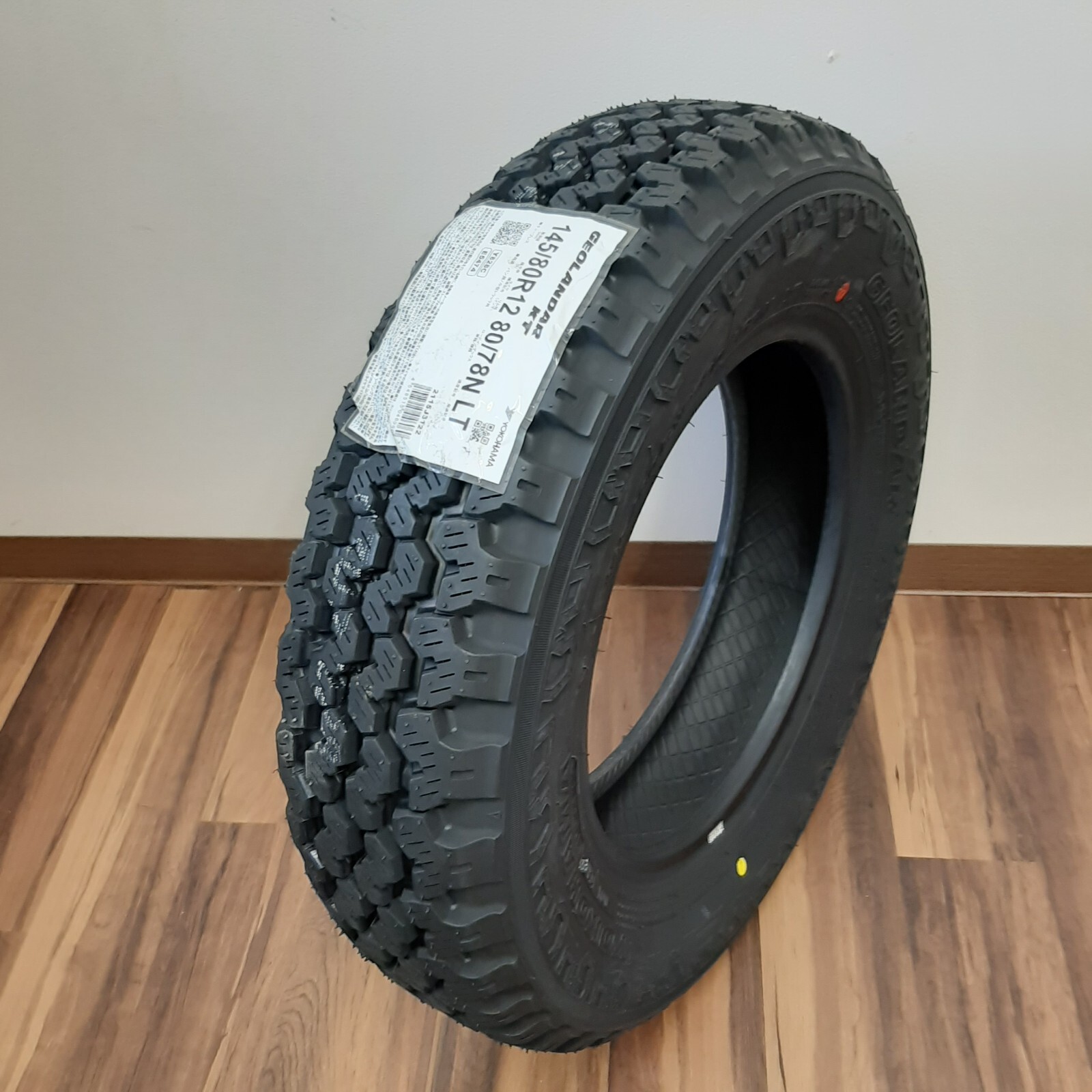 New arrival YOKOHAMA GEOLANDAR KT Y828C 145/80R12 80/78N Tire mini Kei truck