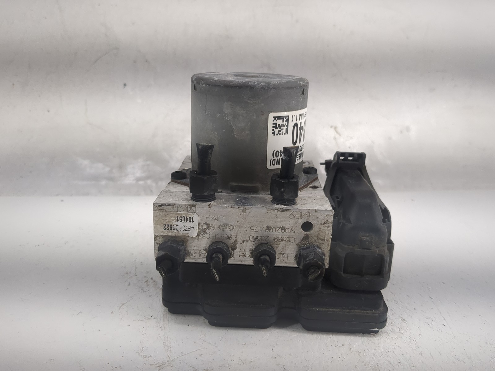 2016-2018 Kia Sorento Abs Pump Control Module U7FAV