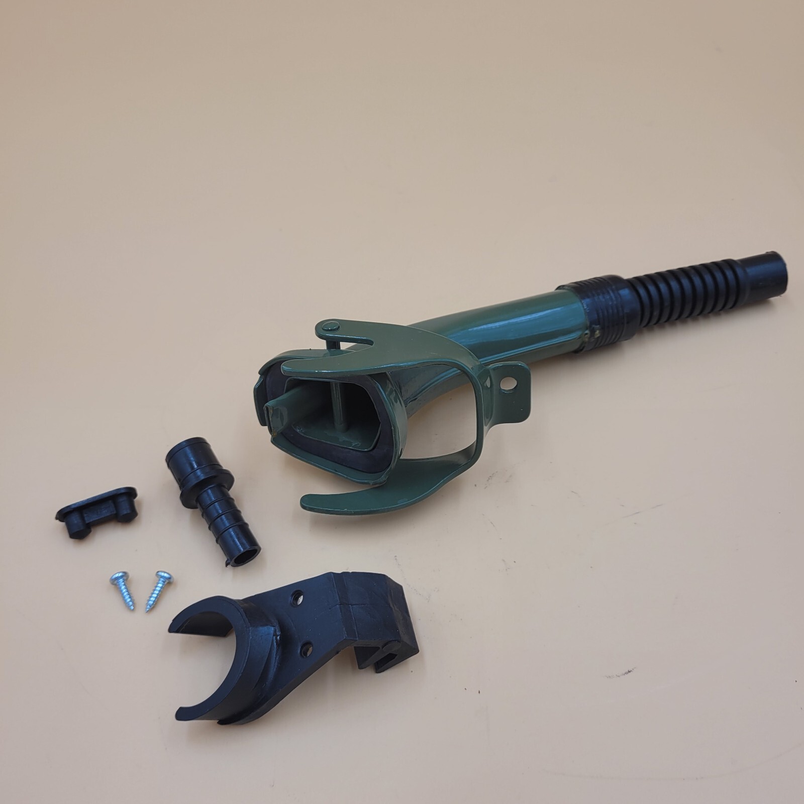 WAVIAN Jerry Can Flexy Spout color Green BR1016A