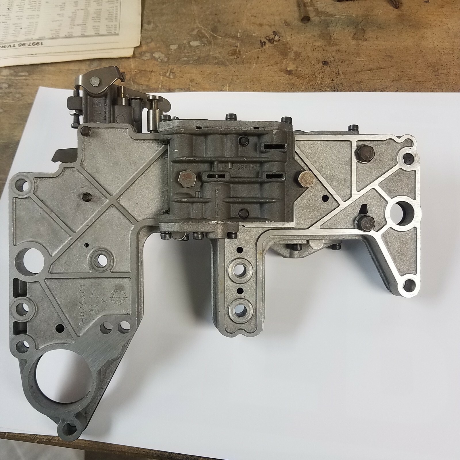 DODGE OMC POWERLITE VALVE BODY TRANSMISSION ORIGNINAL OLD STOCK -vintage 1950\'S DODGE OMC POWERLITE VALVE BODY TRANSMISSION ORIGNINAL OLD STOCK -vintage 1950\'S