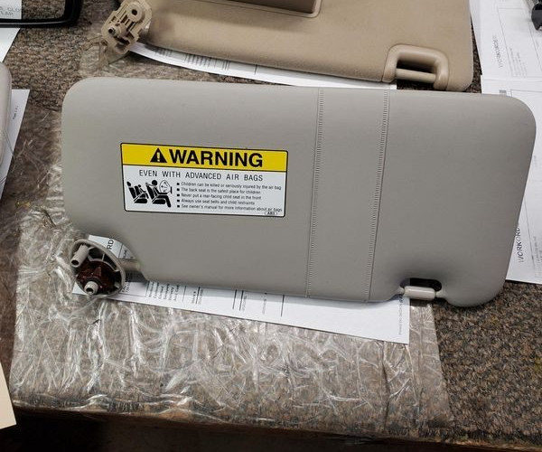 2015-2020 Honda Fit Driver Left Sun Visor Without Illumination Gray OEM Assembly