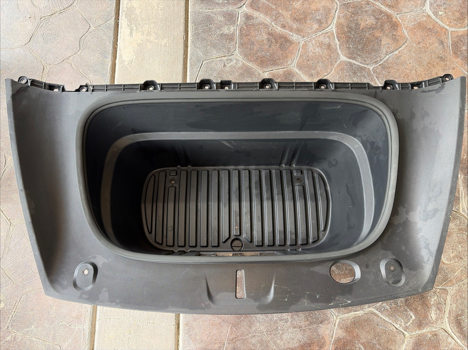 OEM Front Frunk Assembly for Tesla Model Y 2026 Juniper Trunk Box 1930436-00-F OEM Front Frunk Assembly for Tesla Model Y 2026 Juniper Trunk Box 1930436-00-F