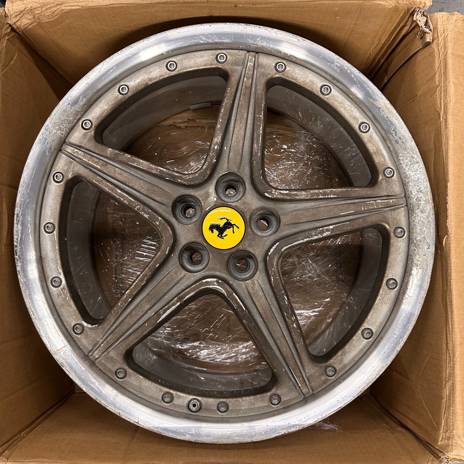4 psc OEM Ferrari 575 19