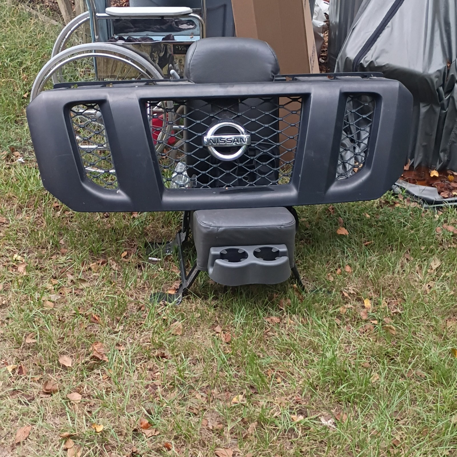 2012-2021 Nissan NV1500 NV2500 NV3500 Grille Front 62310-1PA0A OEM Used