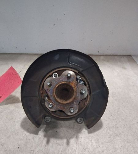 2013-2018 Nissan Altima Rear Right Passenger Spindle Knuckle Stub Axle Assembly