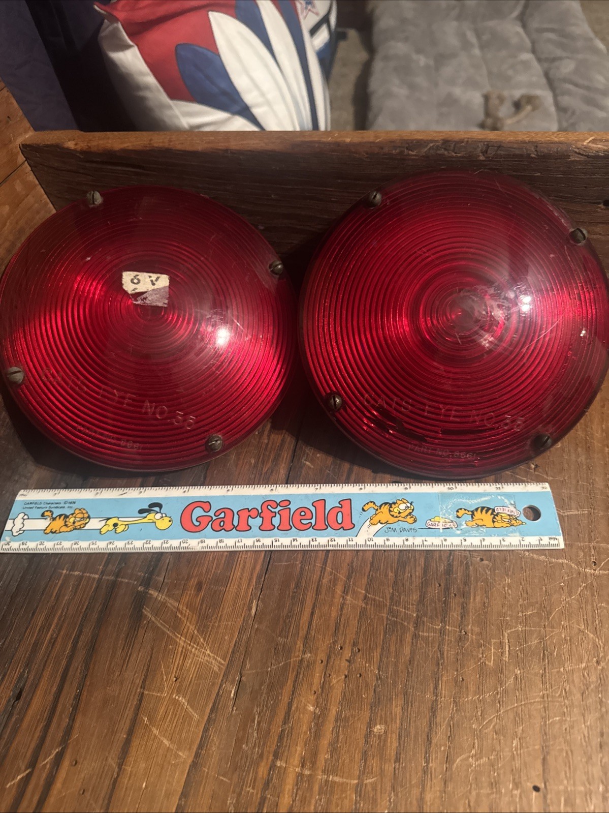 Original PAIR Vintage CATS EYE NO.35 Red   Tail Warning Lights Complete Rare