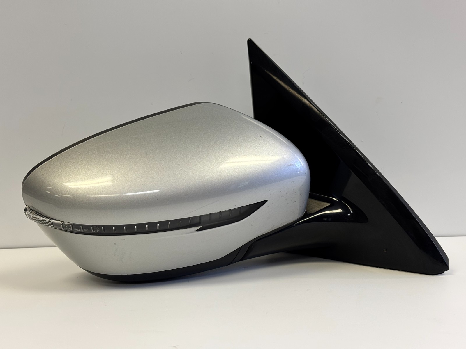 2018-2020 Nissan Pathfinder Passenger Side View Mirror Power Gray 963019PJ9A 2018-2020 Nissan Pathfinder Passenger Side View Mirror Power Gray 963019PJ9A