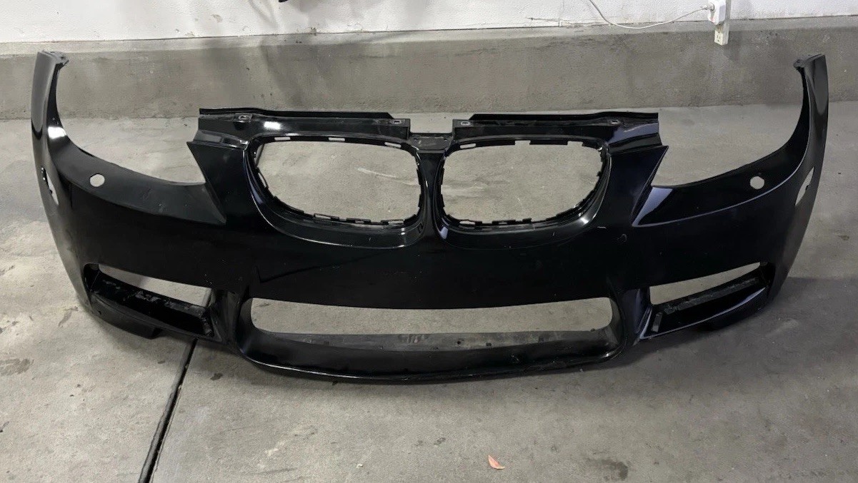 OEM Genuine BMW E92 E93 E90 M3 Front Bumper Cover - Jet Black 668, READ