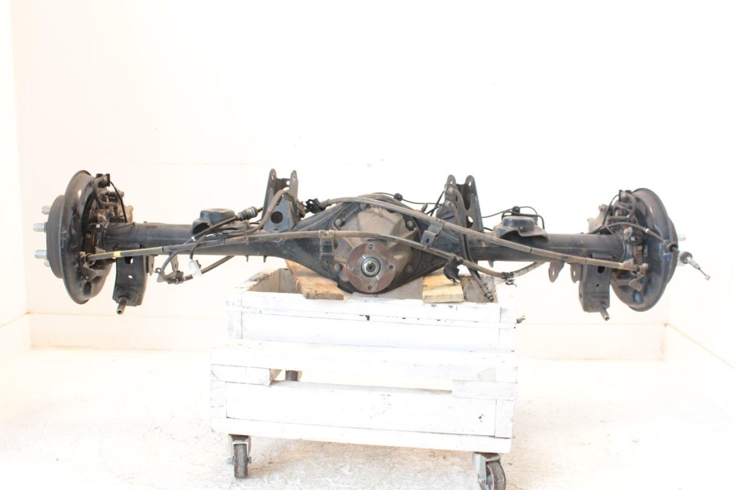 10-23 Lexus GX460 Rear Axle Assembly