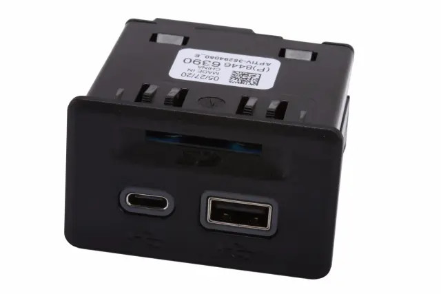 Genuine GM Black Multimedia Receptacle 84466390