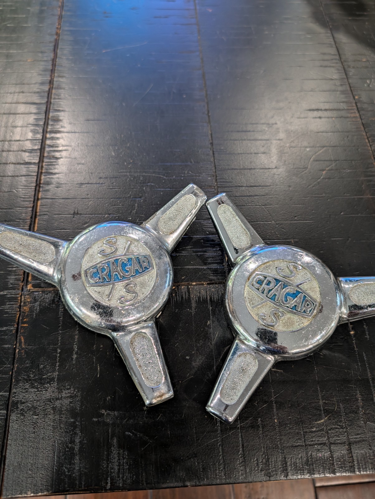 Cragar SS Spinner Center  Set Of 2 Original 3 Point  Cap Vintage 3 1/16 Inside