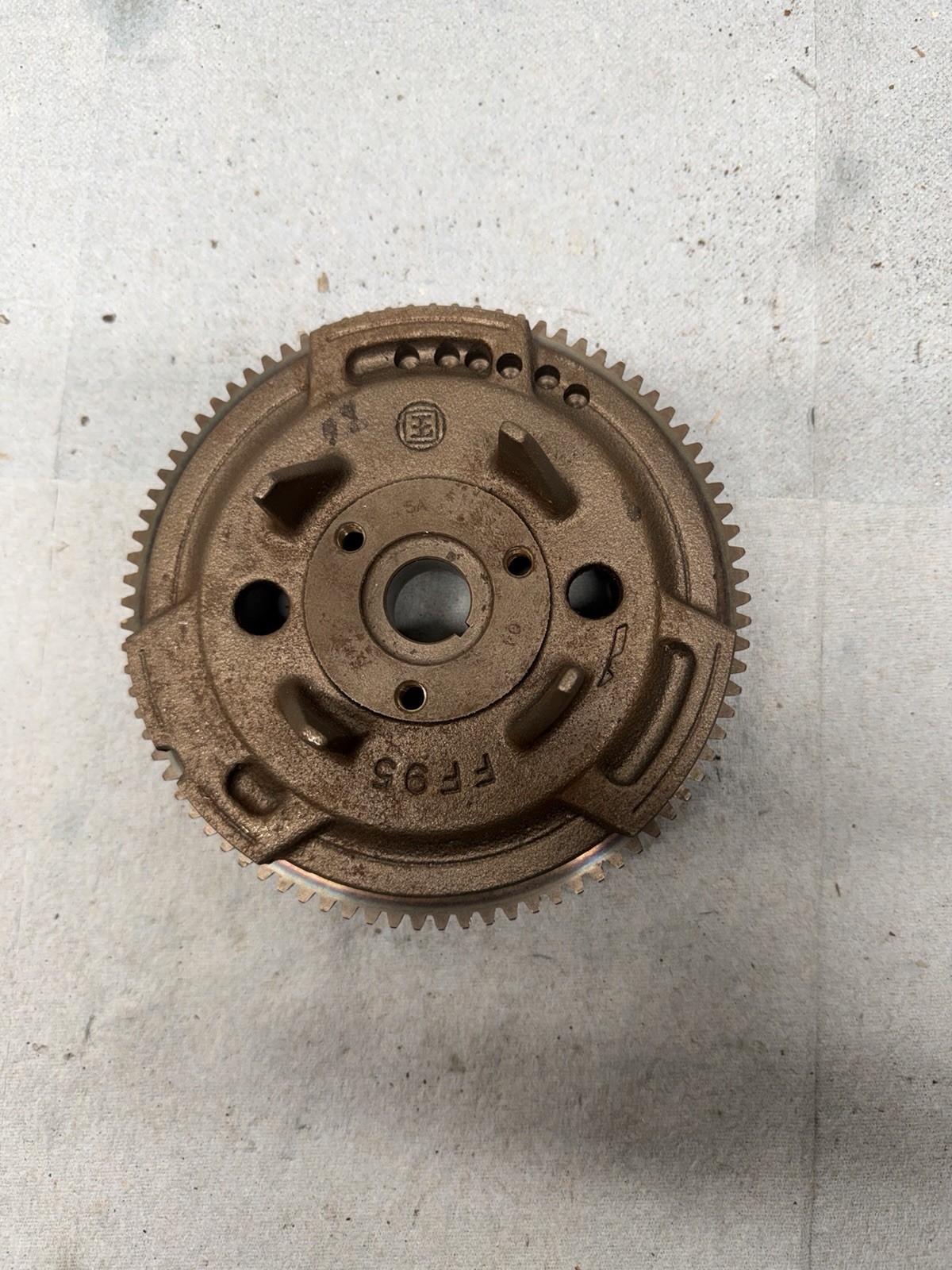 1995 Polaris Explorer 400 flywheel 3084760 1995 Polaris Explorer 400 flywheel 3084760