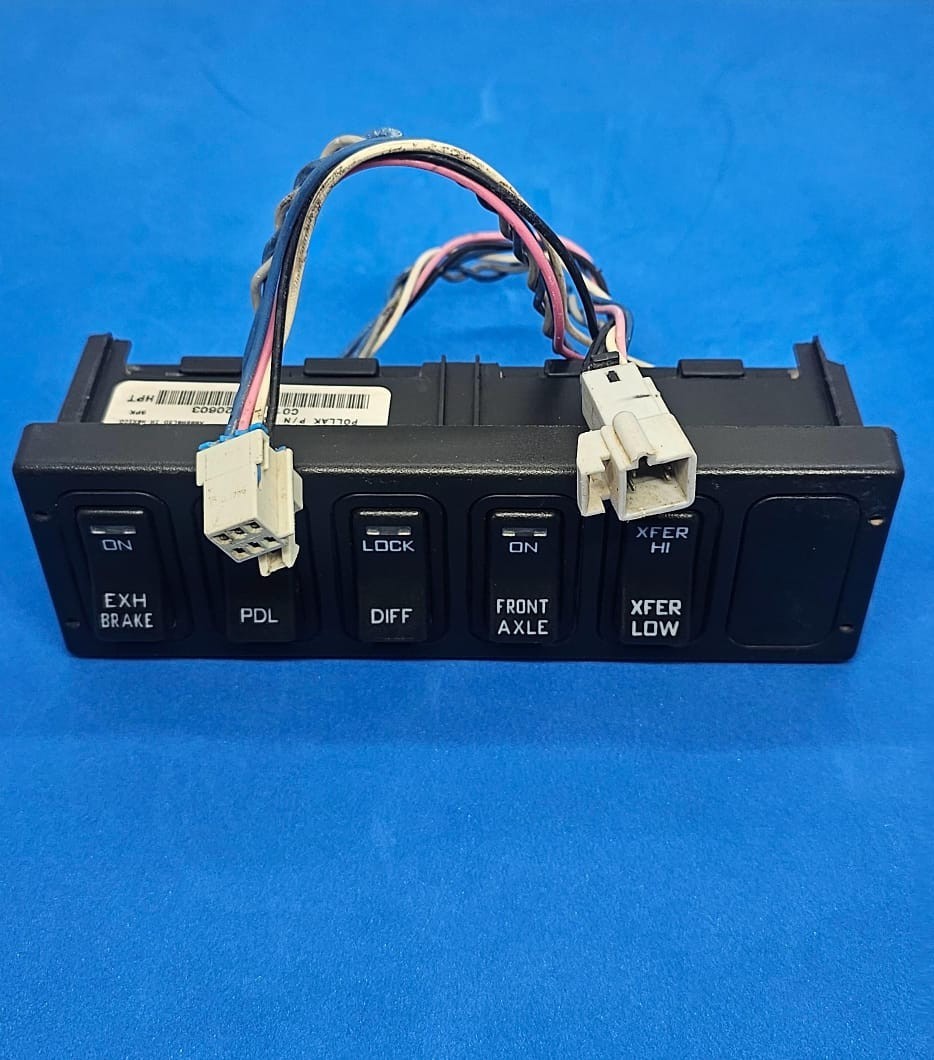 3549776C5 International Dash Rocker Switch Panel Pollak 32237 Six-Pack Housing