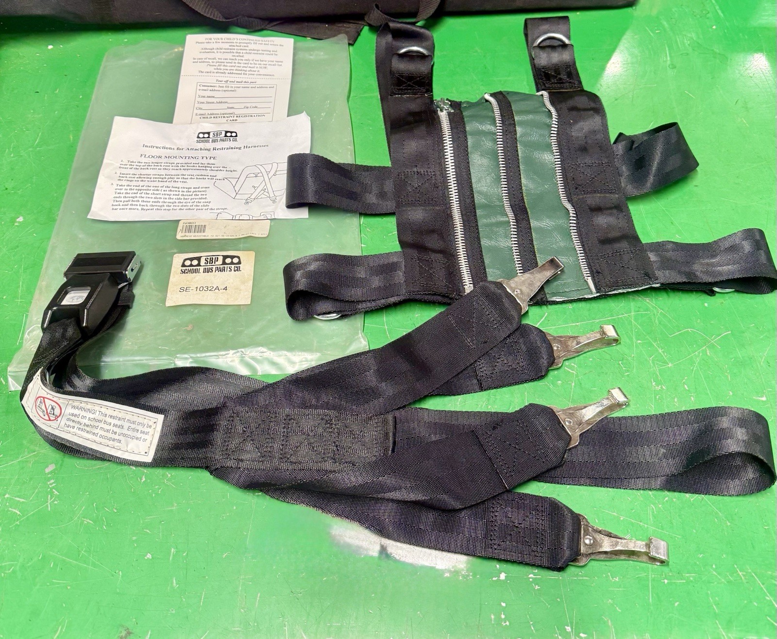 SCHOOL BUS PART CO SE-1032A-4 SECUREMENT VEST W/ SEAT MOUNTS ⚡FS⚡