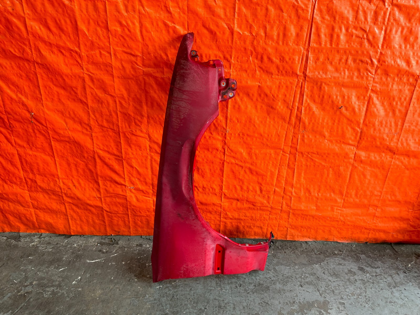 90-93 ACURA INTEGRA - FENDER - PASSENGER RIGHT SIDE - OEM FACTORY #189 - 🤷‍DENT