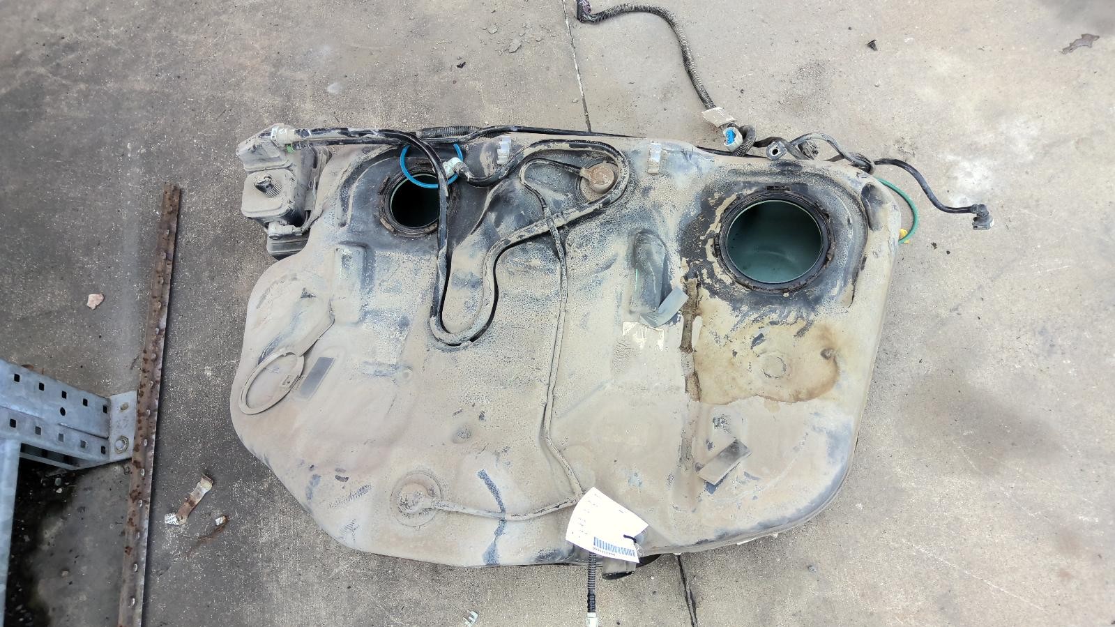 Used Fuel Tank fits: 2013 Cadillac Xts AWD Grade A