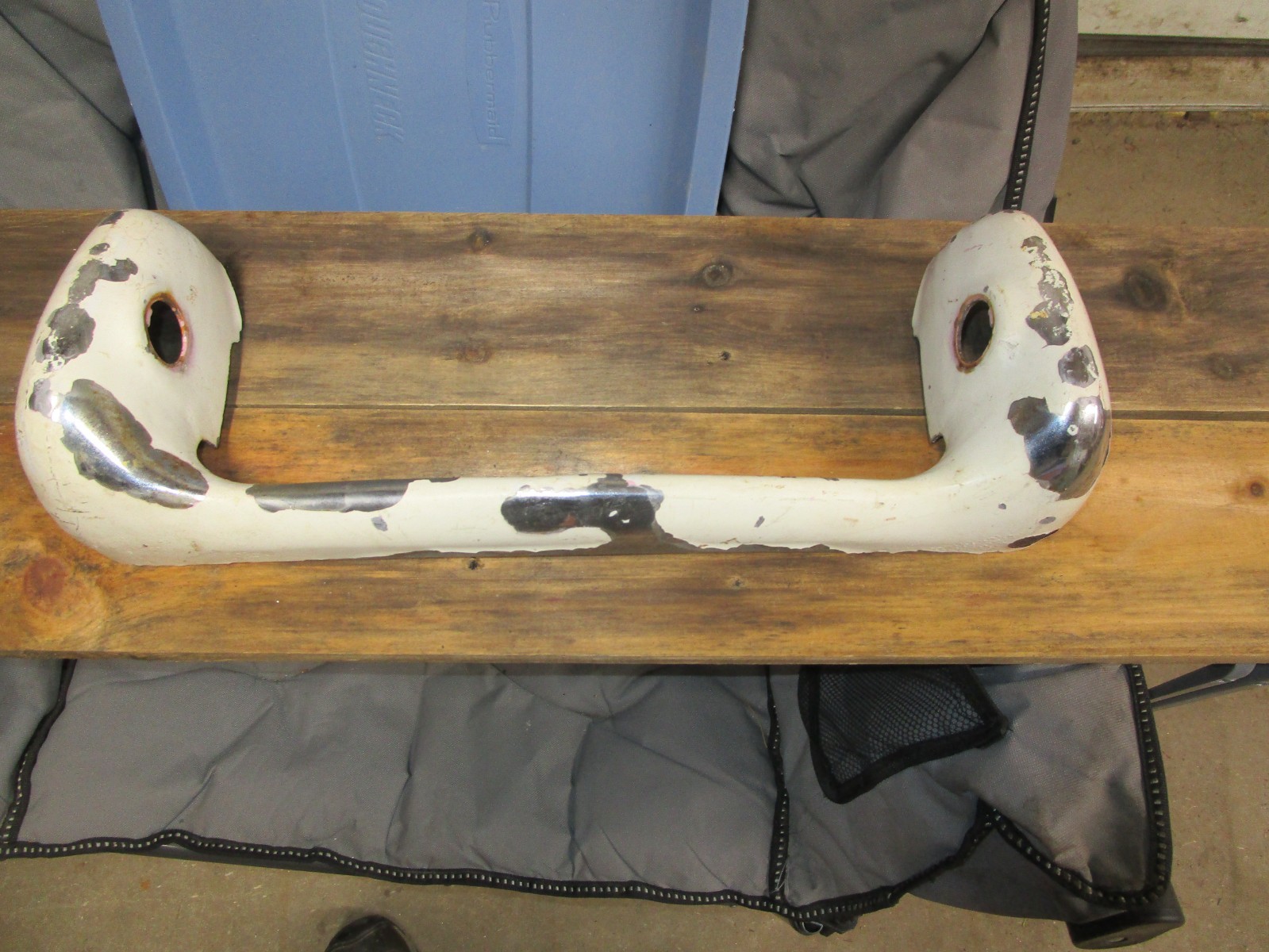 1953 STUDEBAKER REAR BUMPER LINCENSE PLATE GUARD