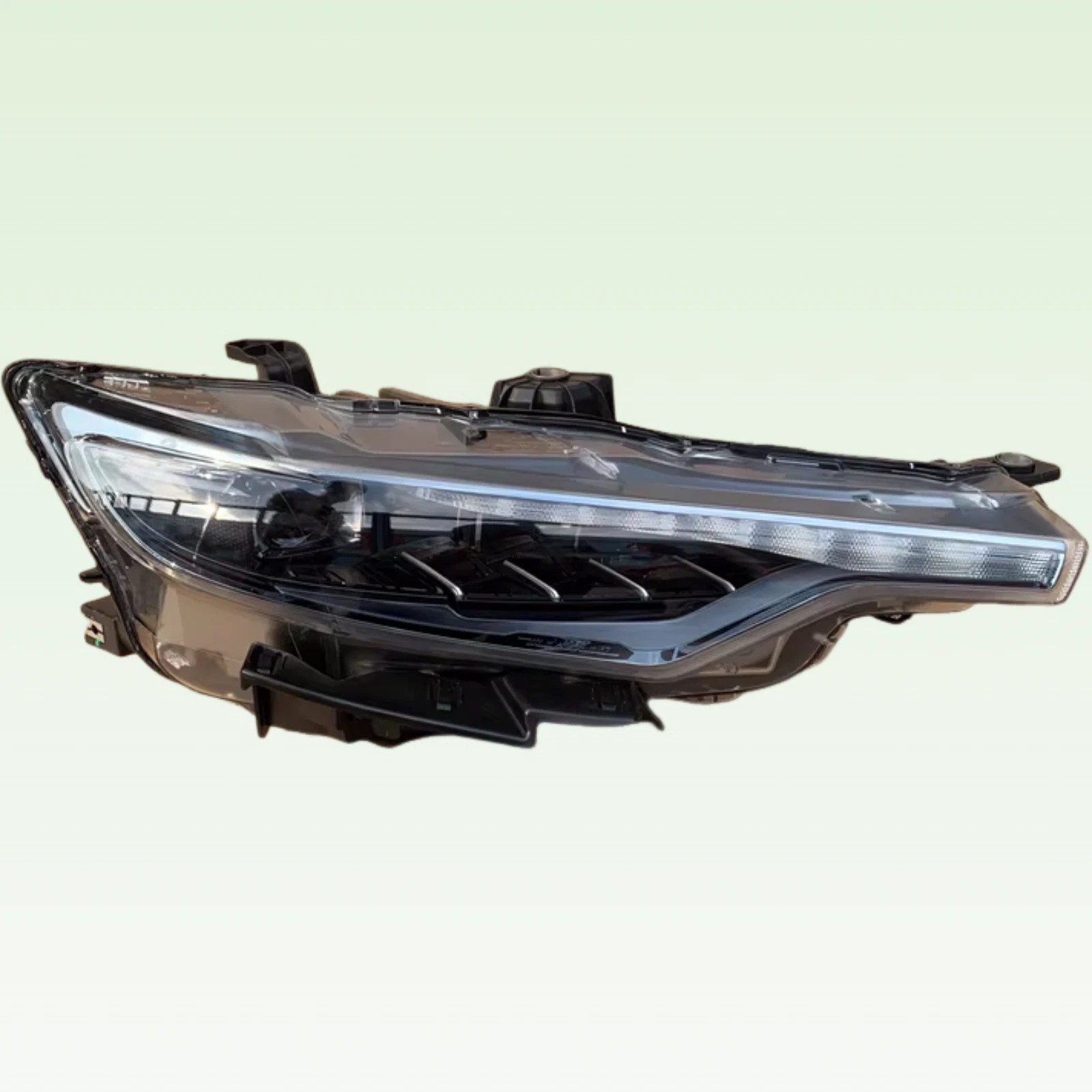 Maserati Levante LED Headlight Right EU 2017-2023 670159536 Maserati Levante LED Headlight Right EU 2017-2023 670159536