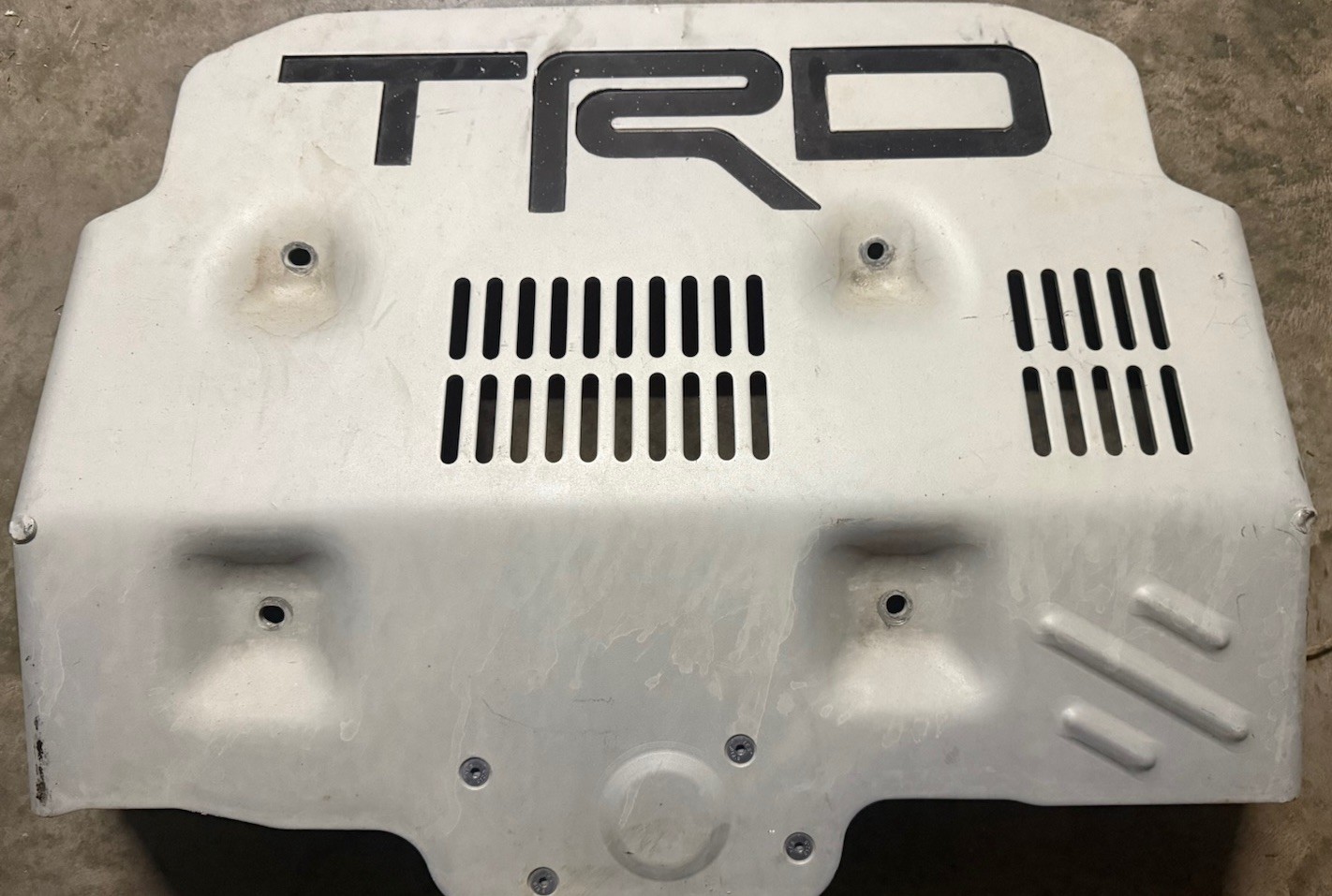 Toyota 4Runner and FJ Cruiser TRD Pro front aluminum skid plate . PT938-00140
