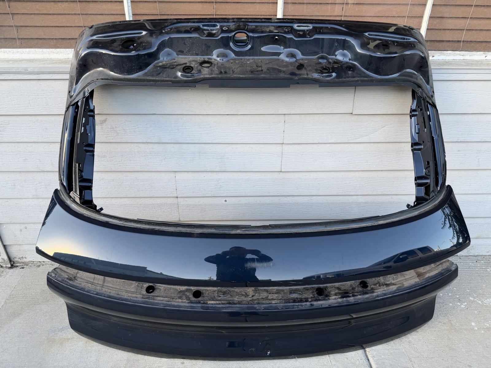 2024-2025 -2026 Porsche  Cayenne  Rear trunk liftgate tail gate OEM 9Y3827446C