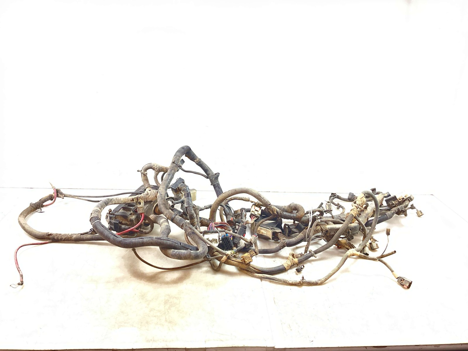 Jeep Wrangler TJ Engine Wiring Harness 4.0L Rubicon Manual 2003
