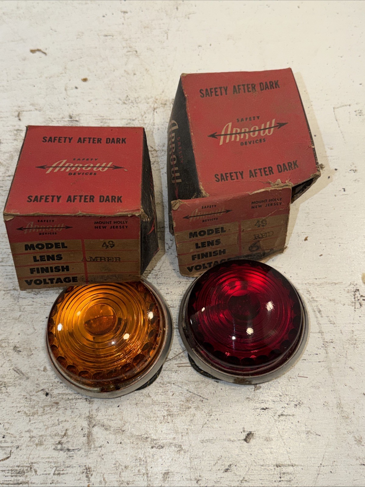 2-NOS OEM Vintage Red Arrow 49 Marker Lights 6 Volt 40s 50s Semis Rat Rods New