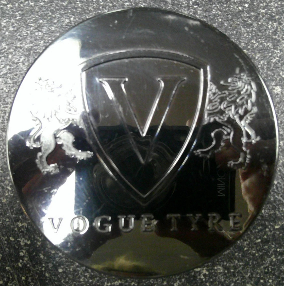 2015-2020 Vogue Cadillac Escalade Black Chrome Center Cap 3.25\