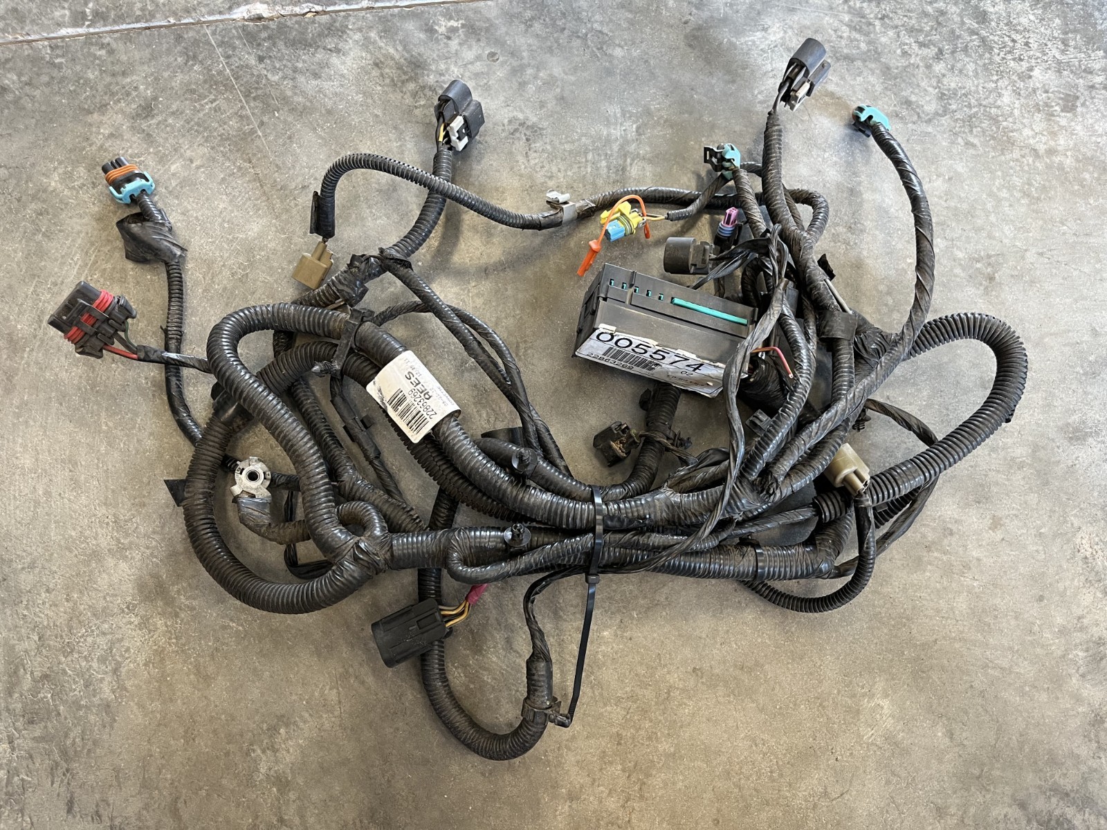 2013 CHEVROLET CORVETTE C6 OEM HEADLIGHT LAMP WIRING WIRE HARNESS 22863269 2013 CHEVROLET CORVETTE C6 OEM HEADLIGHT LAMP WIRING WIRE HARNESS 22863269