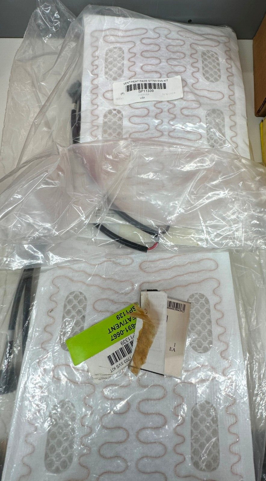 Paccar SP11903 Seat Back Cushion With Heaters Kenworth OEM Service Kit - 2 Sets