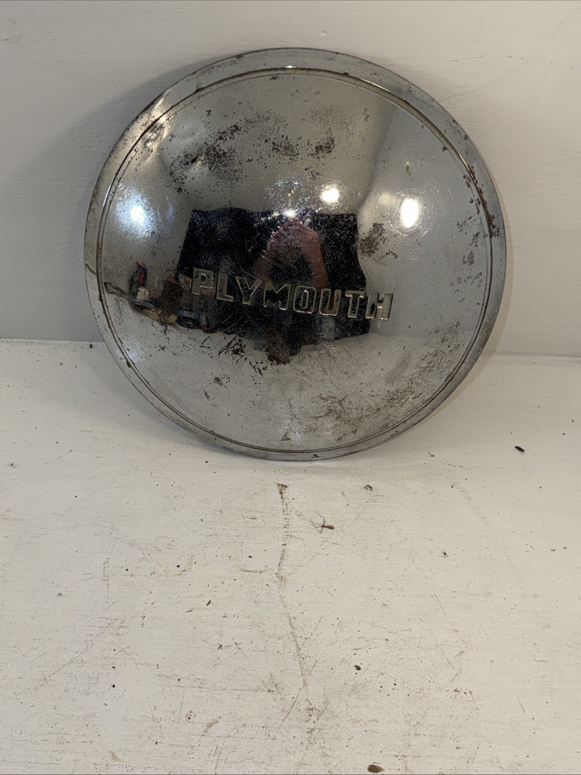 Vintage Antique 1930s 40s Plymouth Logo Single Silver Hubcap Dogdish Man Cave