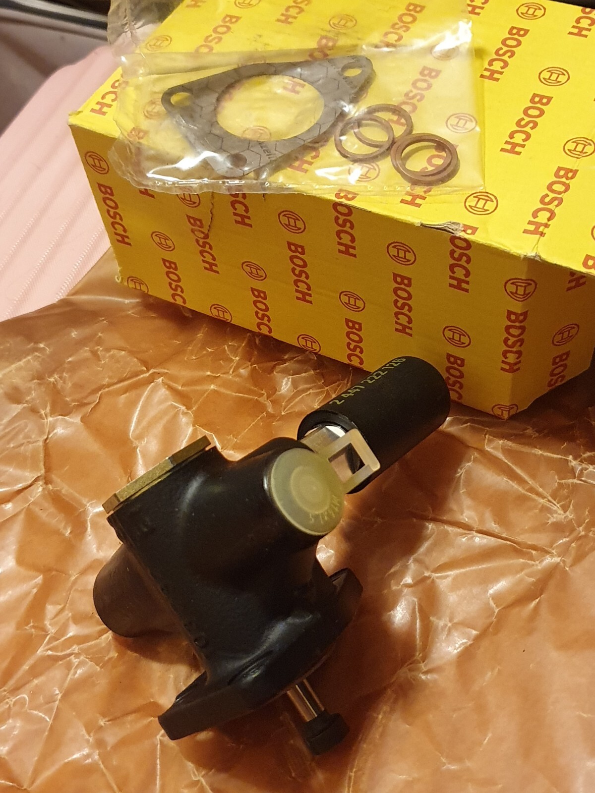 NEW BENZ Bosch 0440003241 primer Fuel Pump OM352 flu419 SEE Unimog 406 Excavator NEW BENZ Bosch 0440003241 primer Fuel Pump OM352 flu419 SEE Unimog 406 Excavator