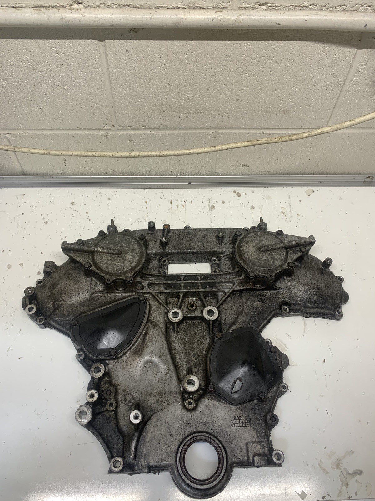 03-05 Nissan 350Z Infiniti G35 OEM VQ35DE Front Timing Cover 13501-AL605 #1 03-05 Nissan 350Z Infiniti G35 OEM VQ35DE Front Timing Cover 13501-AL605 #1