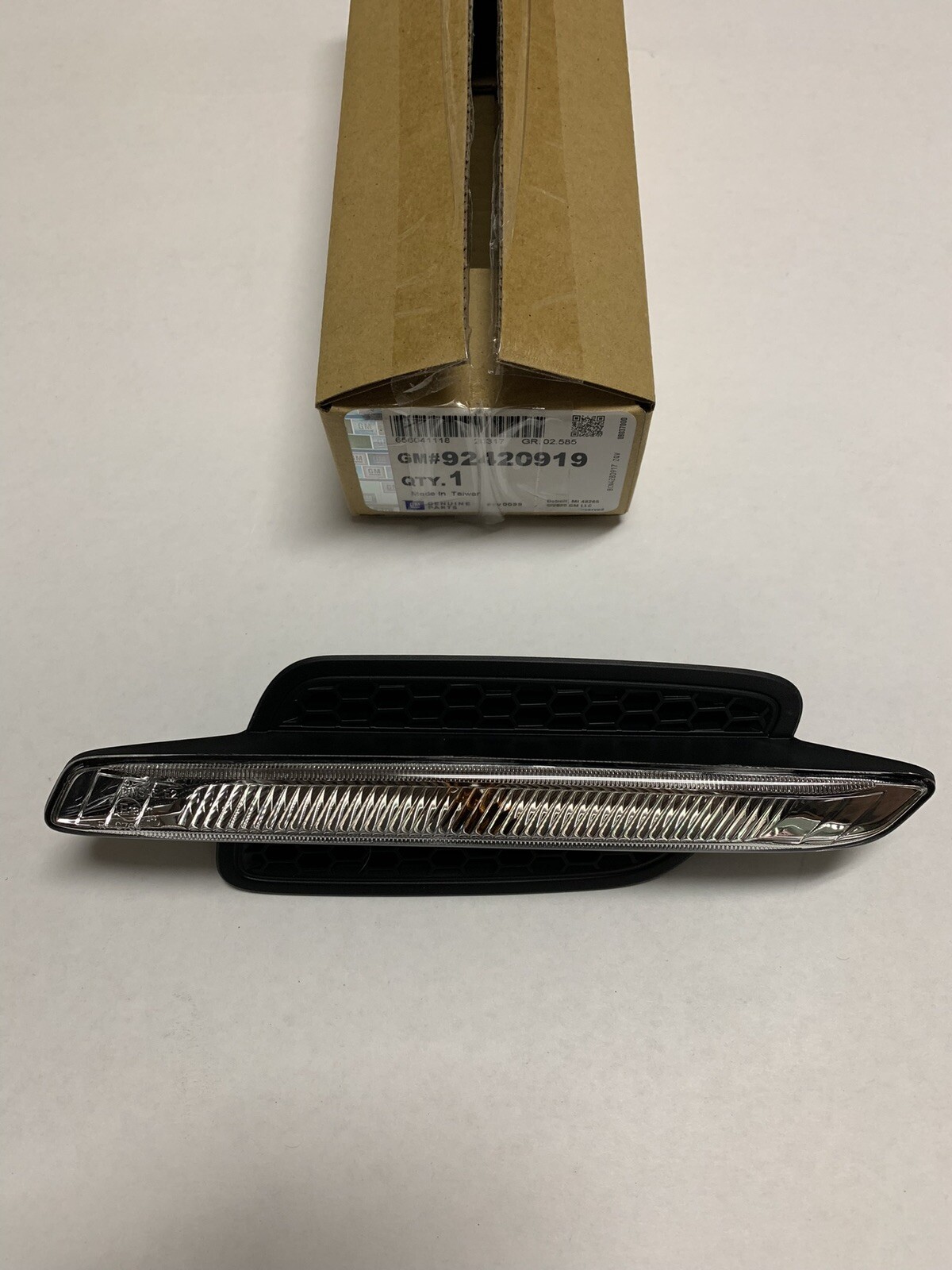 OEM 08-09 Pontiac G8 GT GXP Side Marker Turn Signal Repeater RH Passenger NOS