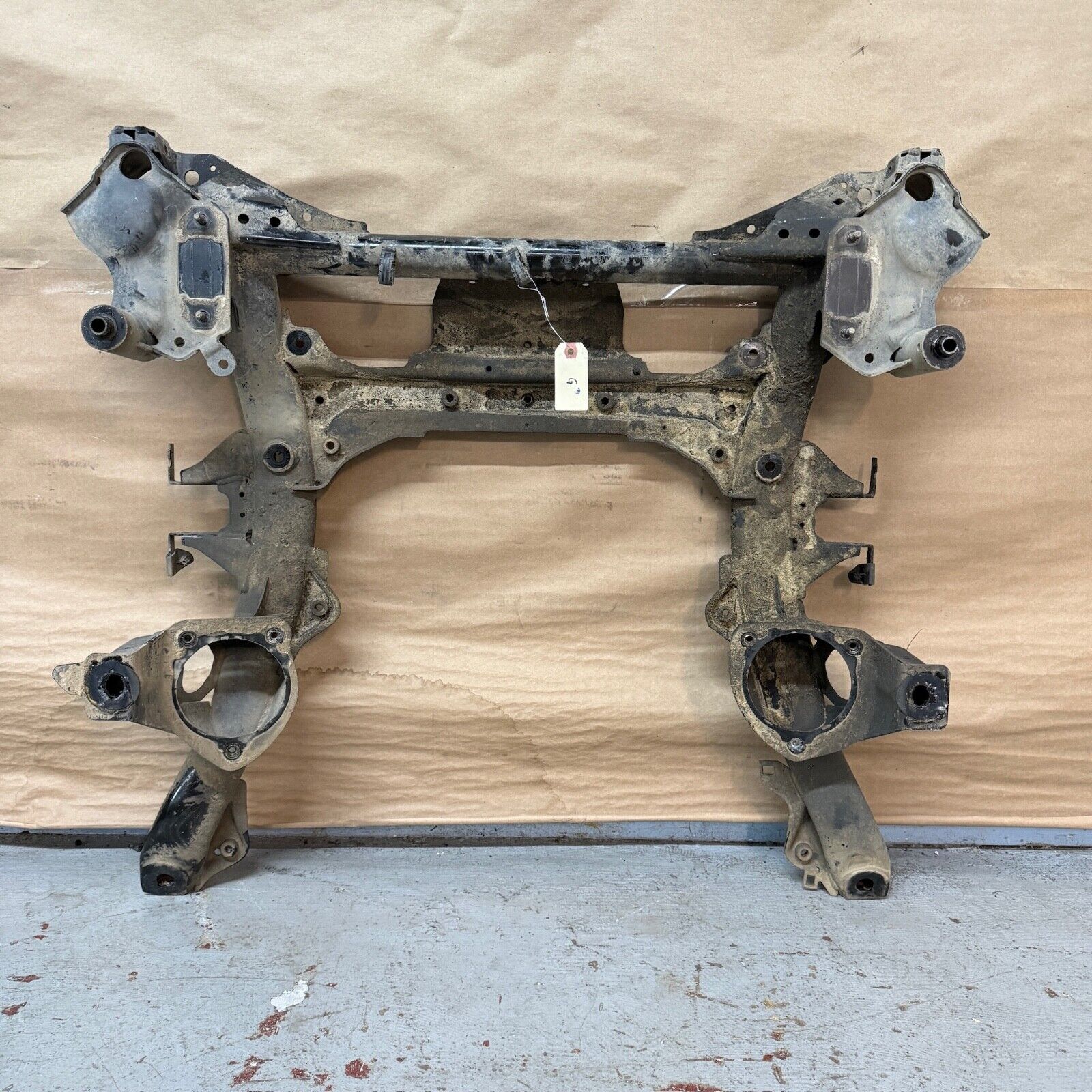 12-18 BMW 3 320xi 328xi FRONT SUBFRAME AXLE CARRIER CROSSMEMBER MOUNT OEM Xdrive