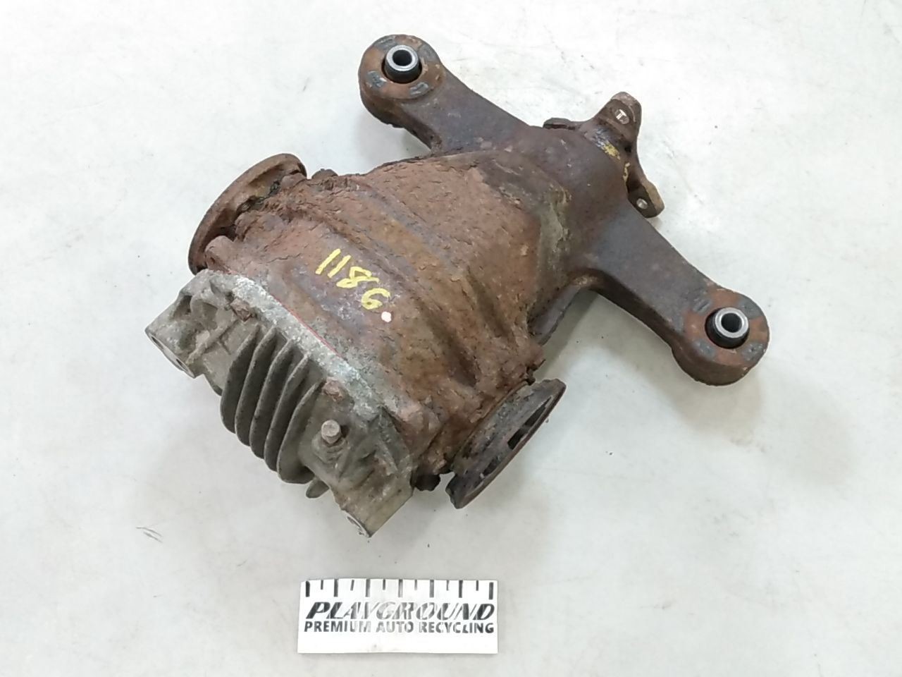 Lexus SC430 Rear Differential Carrier 4.3L V8 8 Cylinder 3.266 Ratio Fits 02-05