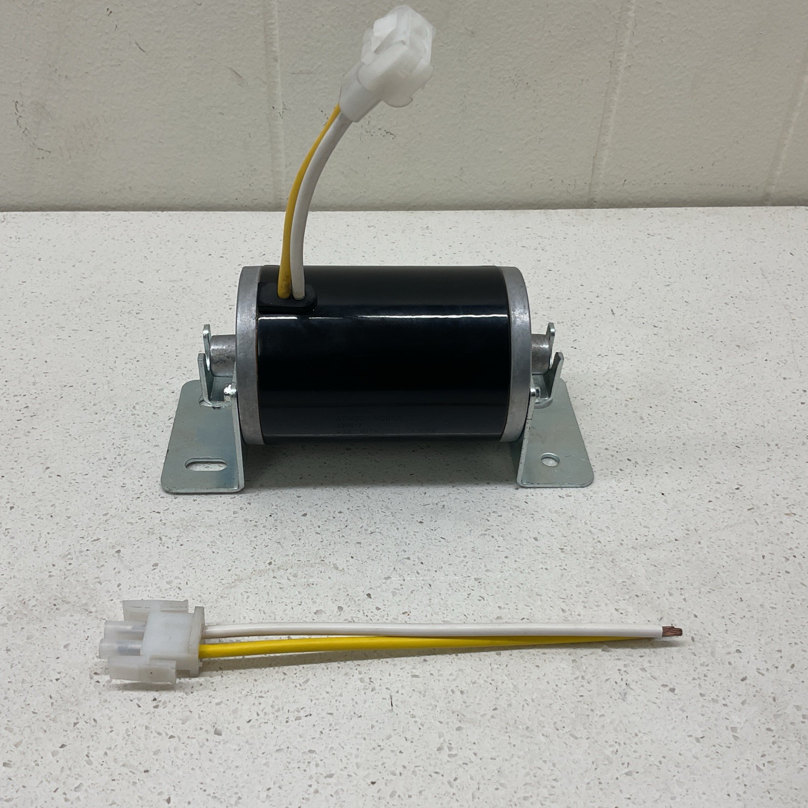 Atwood Mobile CIM RV801-001 420617 Motor 12 VDC , New  Open Box +WARRANTY