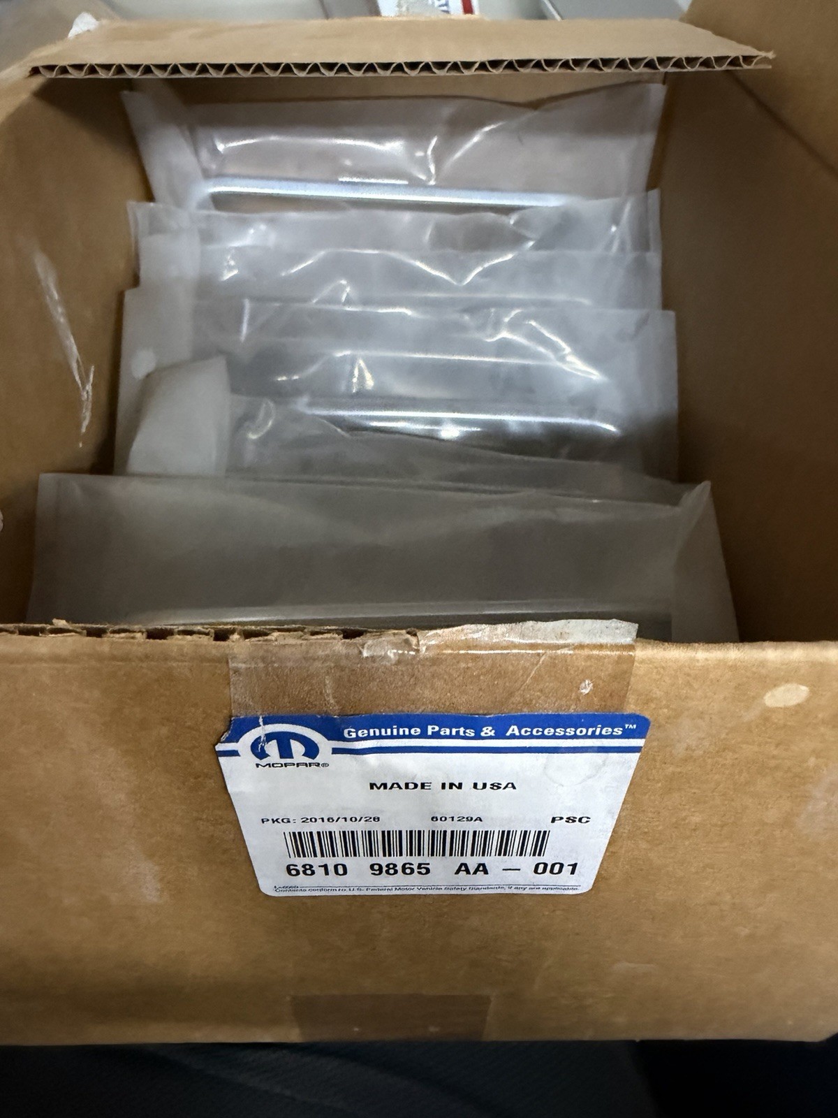 11-17 Jeep Compass Radiator Grille Trim Ring Kit OEM 68109865AA (#6252) 6PCS 11-17 Jeep Compass Radiator Grille Trim Ring Kit OEM 68109865AA (#6252) 6PCS