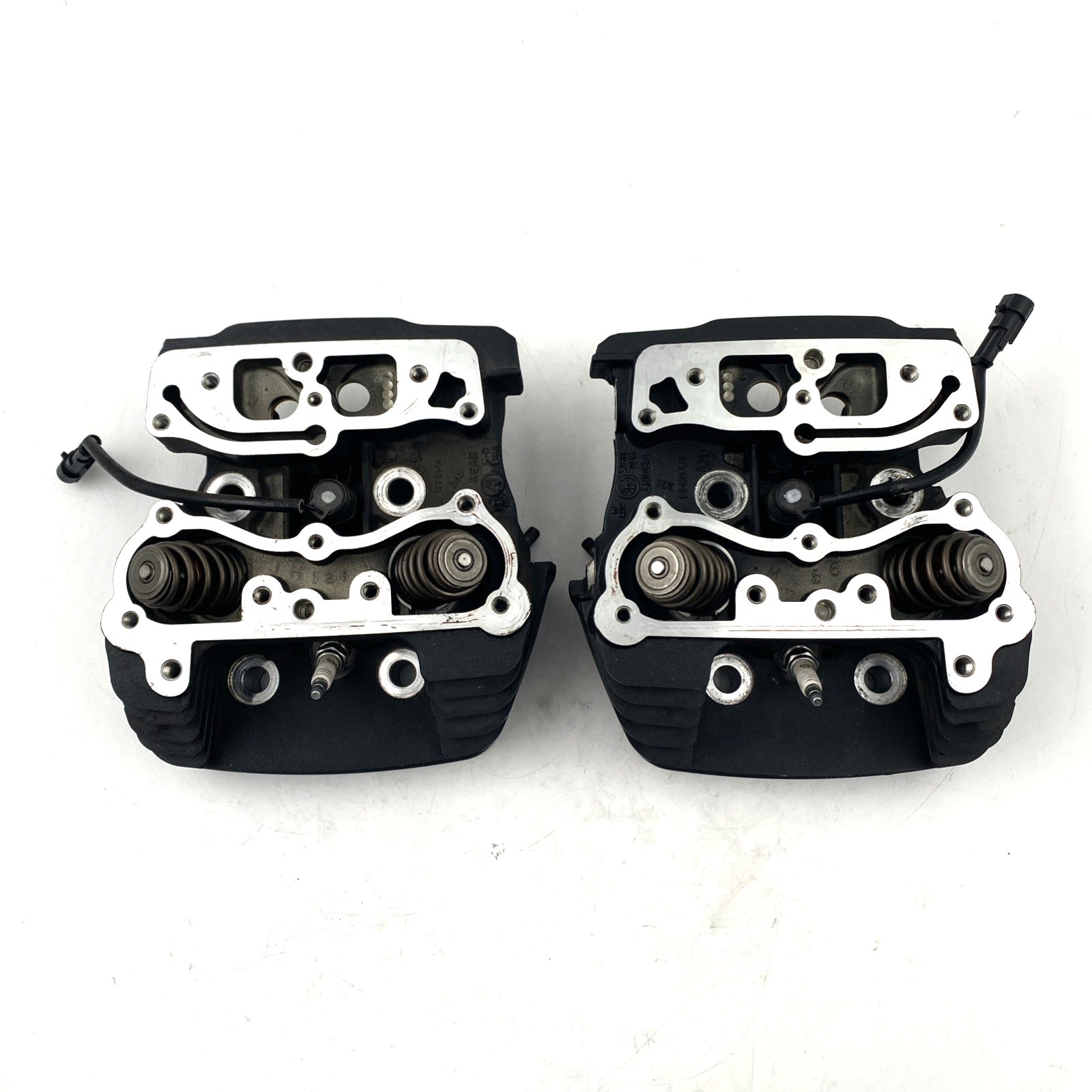 Harley OEM 17750-14 17751-14 Twin Cooled 103ci ACR Cylinder Heads 15-16 Touring