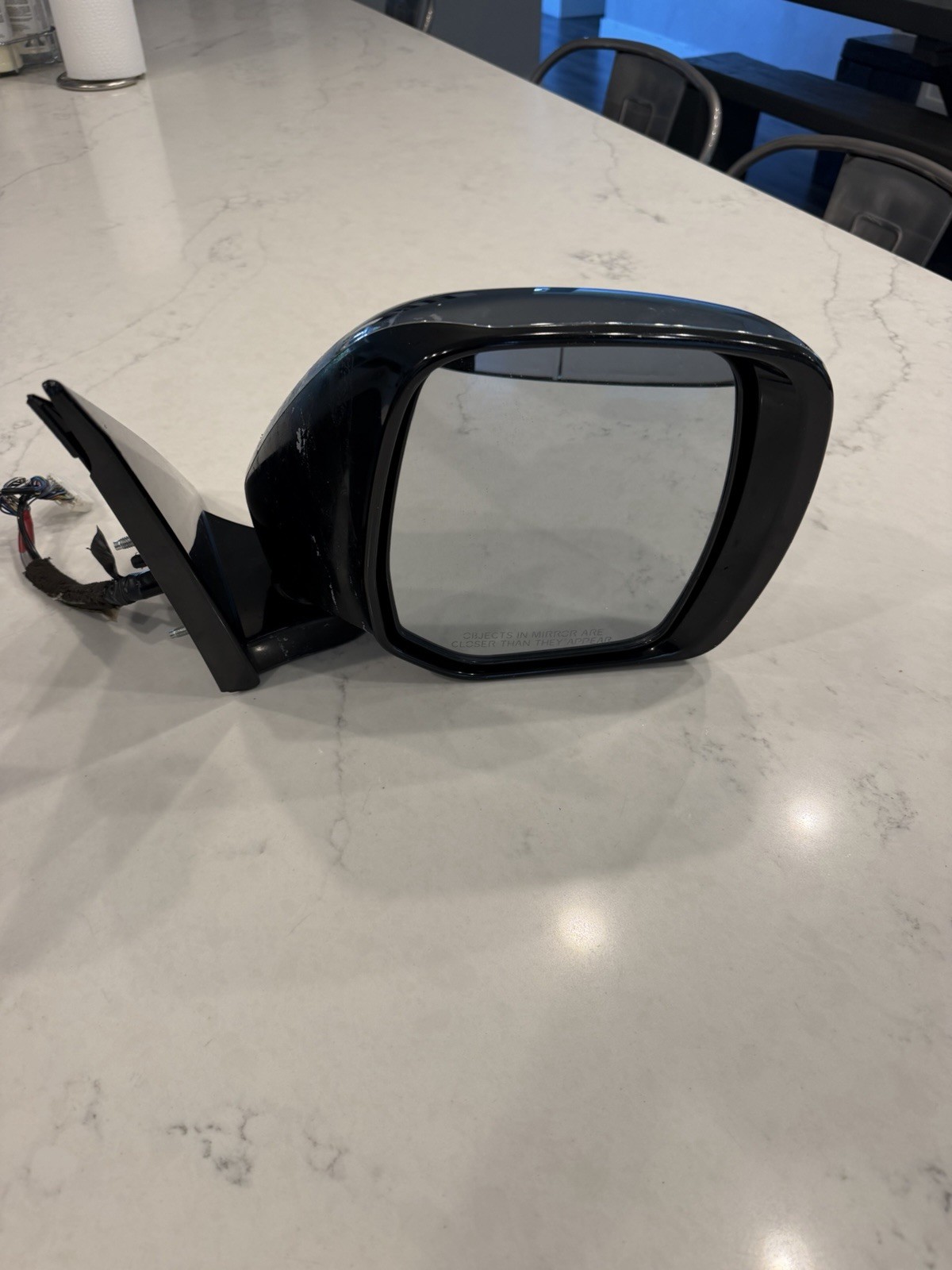 2011 - 2017 INFINITI QX56 QX80 RIGHT PASSENGER SIDE MIRROR W/ CAMERA 20-Pin K51 2011 - 2017 INFINITI QX56 QX80 RIGHT PASSENGER SIDE MIRROR W/ CAMERA 20-Pin K51