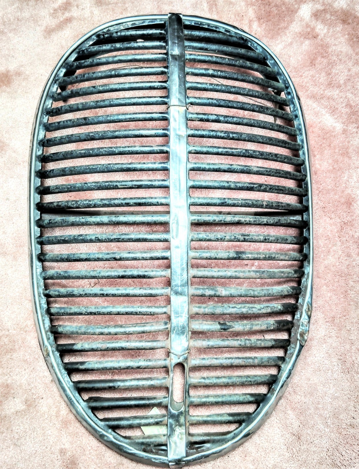 1938 - 1939 FORD PICKUP GRILLE w/STAINLESS MOULDINGS - USED - ORIG FORD PARTS 1938 - 1939 FORD PICKUP GRILLE w/STAINLESS MOULDINGS - USED - ORIG FORD PARTS