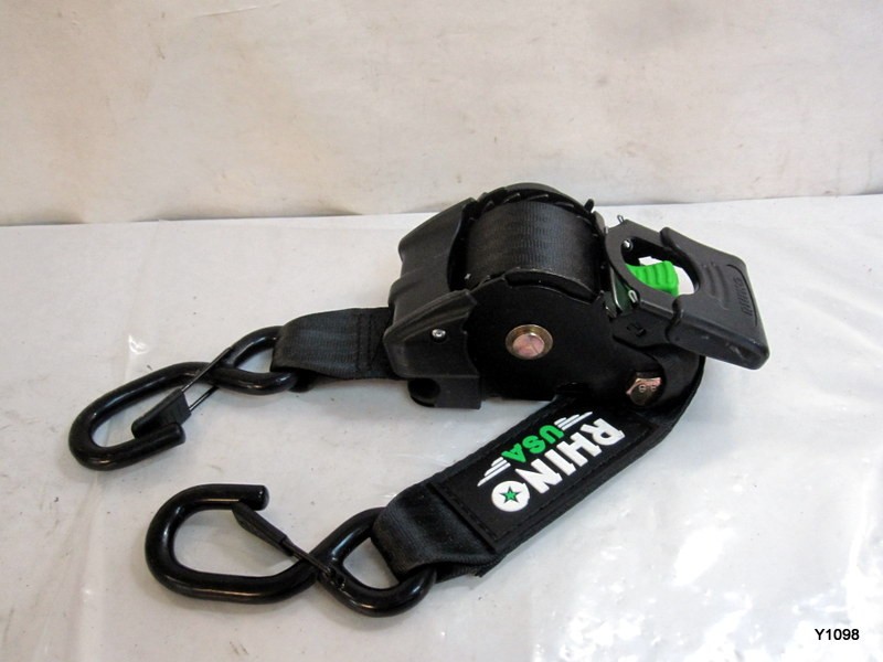 Rhino USA Retractable Ratchet Straps  2in x 10ft, 3,033lb, Black