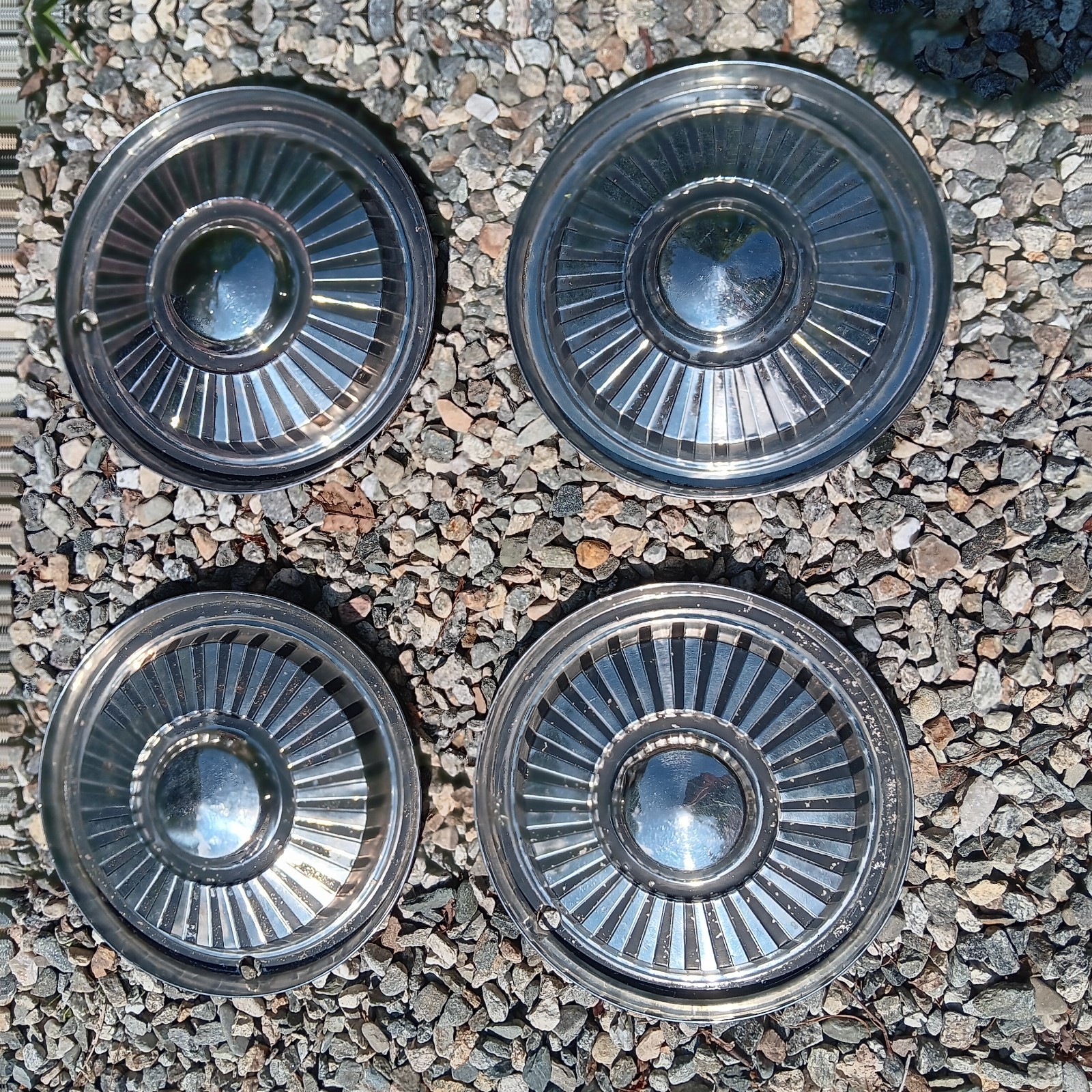 Vintage Sunbeam Hillman  Simca Rootes group Hub Caps wheel covers 13